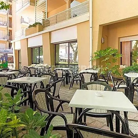 Ξενοδοχείο Amico 3*